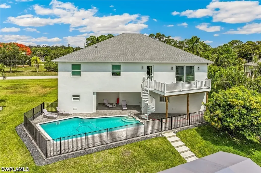 20700 Park Place Estero FL 33928