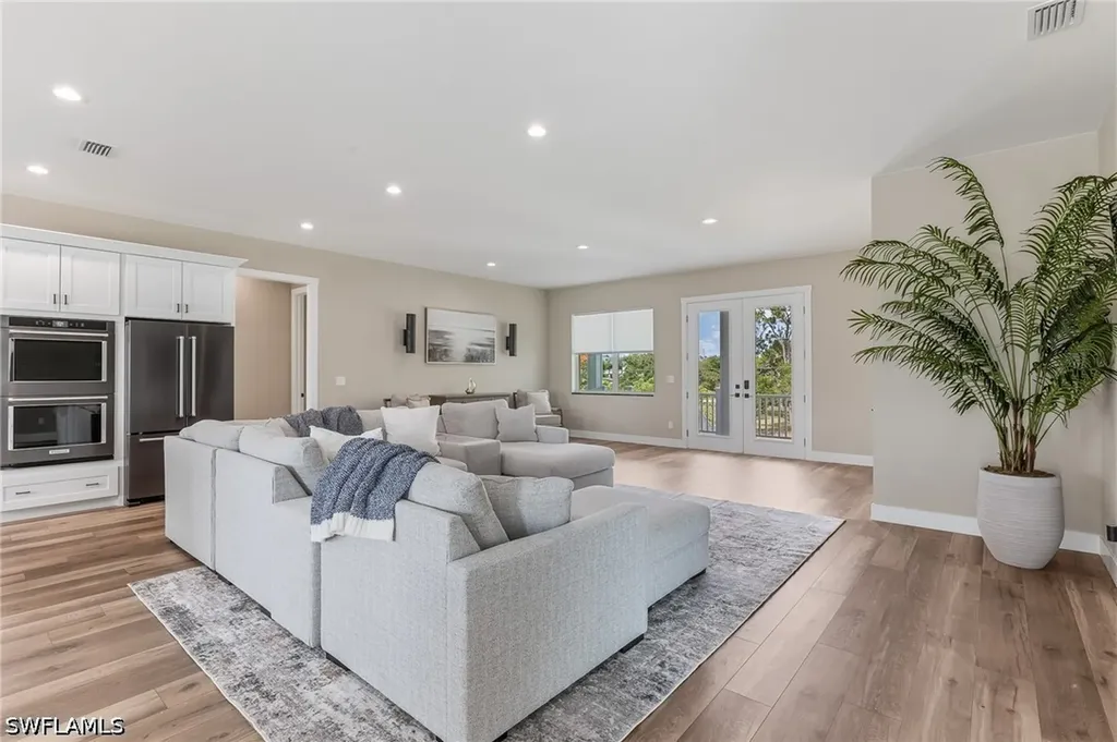 20700 Park Place Estero FL 33928