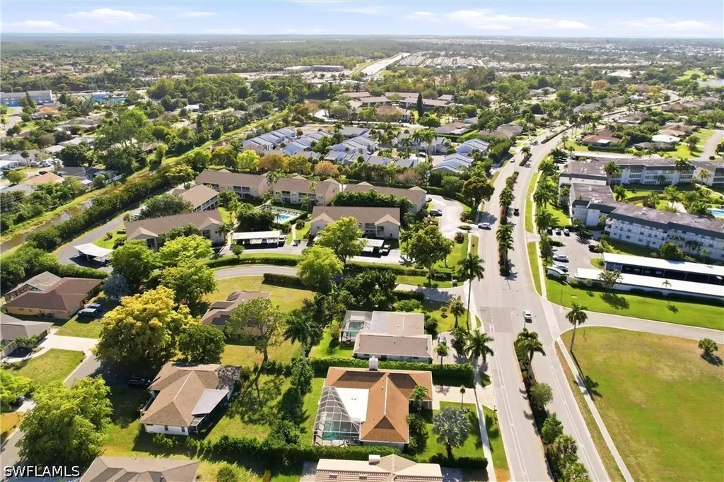 338 Bradstrom Circle Naples FL 34113