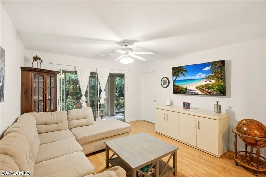 338 Bradstrom Circle Naples FL 34113