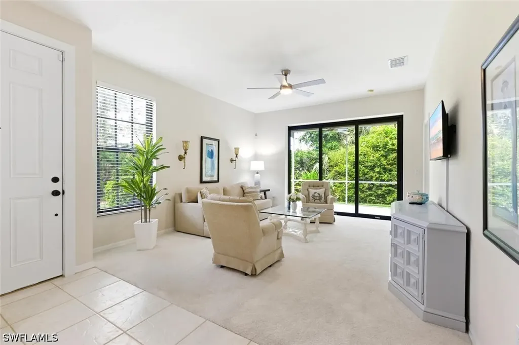 7685 Meadow Lakes Drive Naples FL 34104
