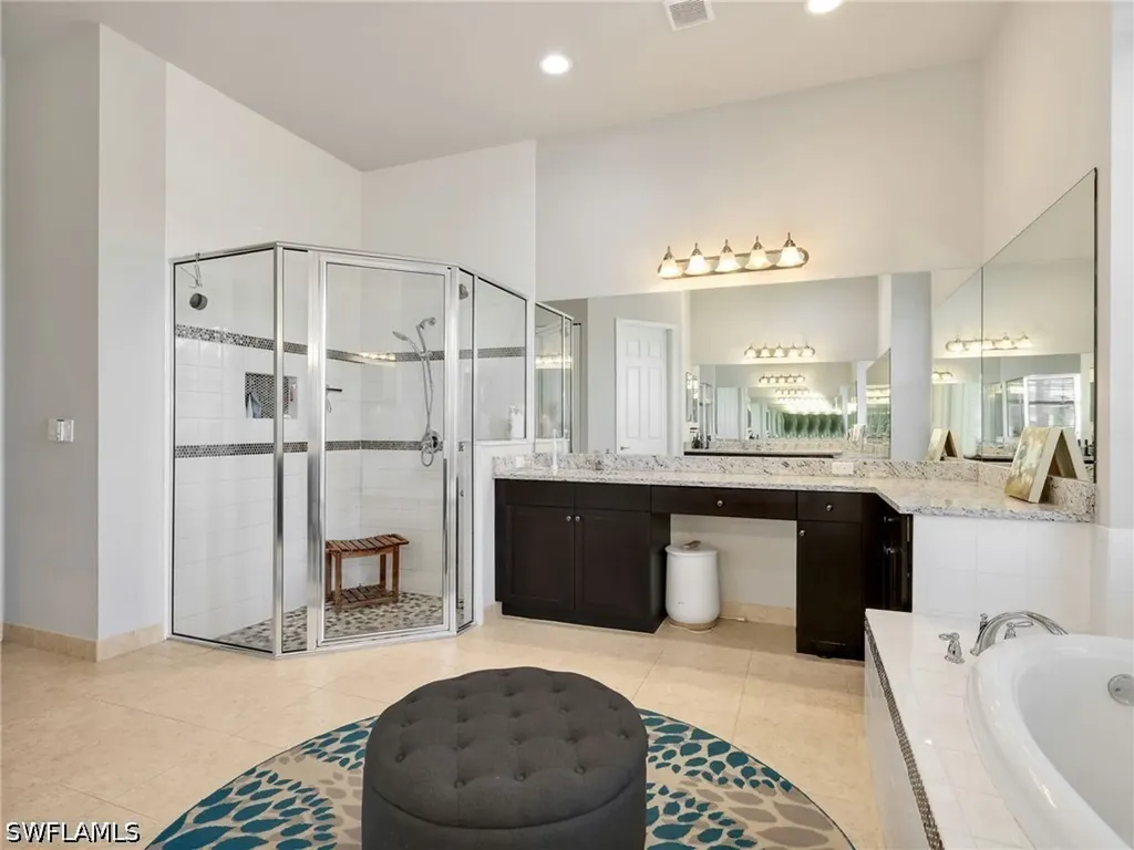 2756 Crystal Way Naples FL 34119