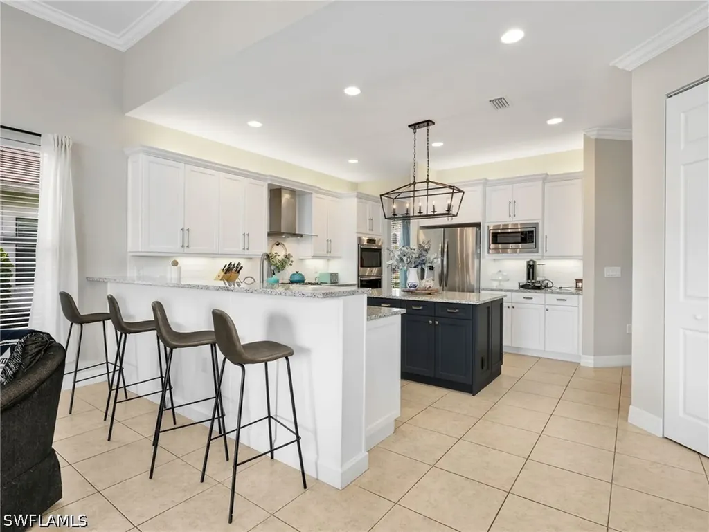 2756 Crystal Way Naples FL 34119