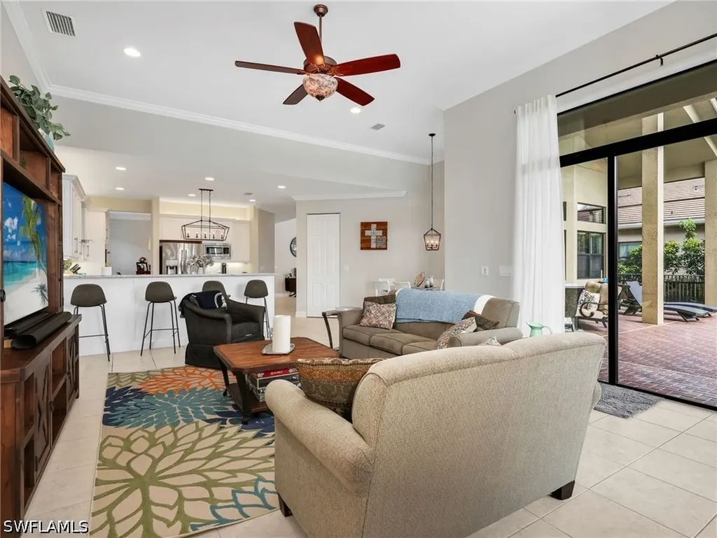 2756 Crystal Way Naples FL 34119