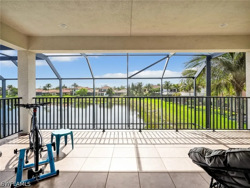 2756 Crystal Way Naples FL 34119