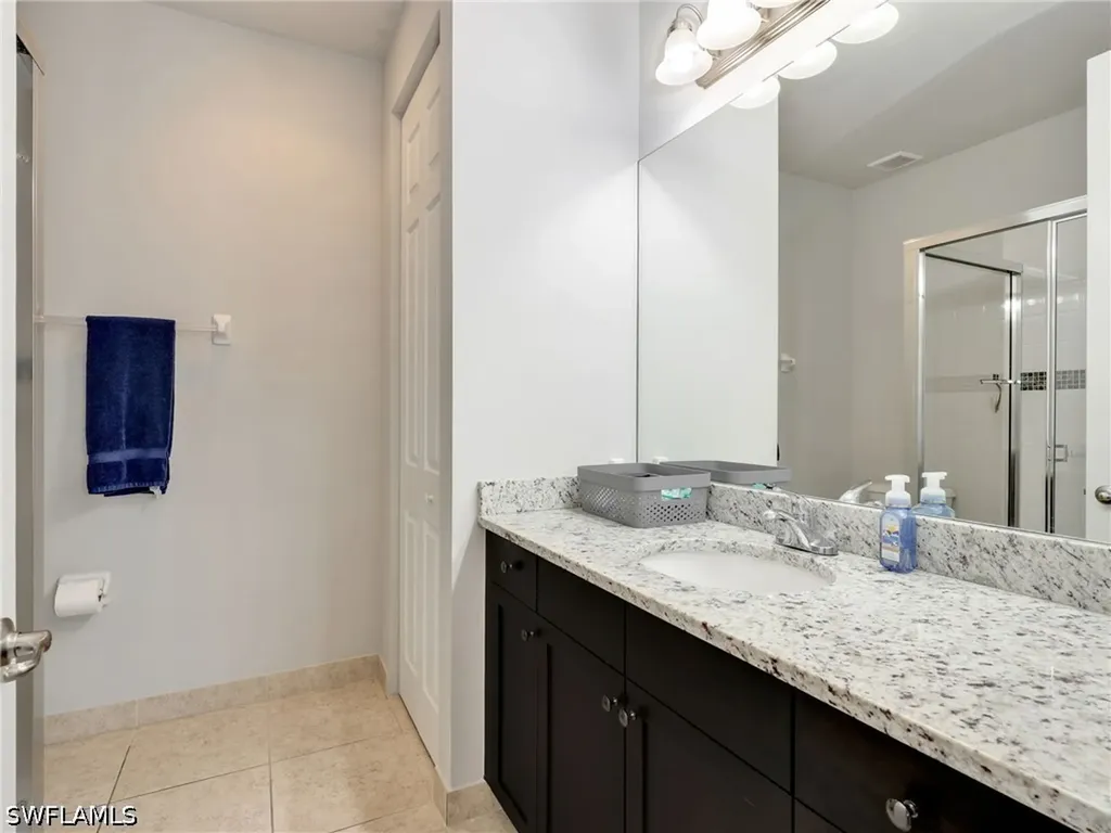 2756 Crystal Way Naples FL 34119