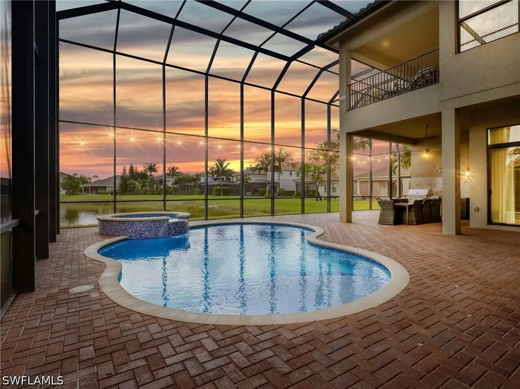 2756 Crystal Way Naples FL 34119