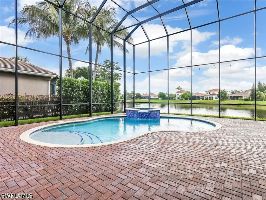 2756 Crystal Way Naples FL 34119