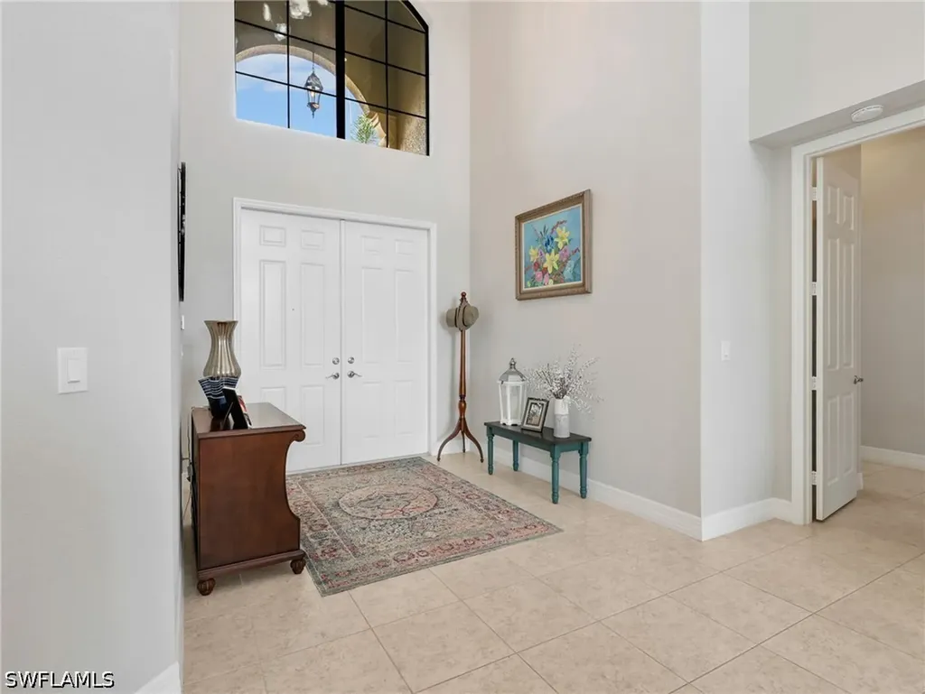 2756 Crystal Way Naples FL 34119