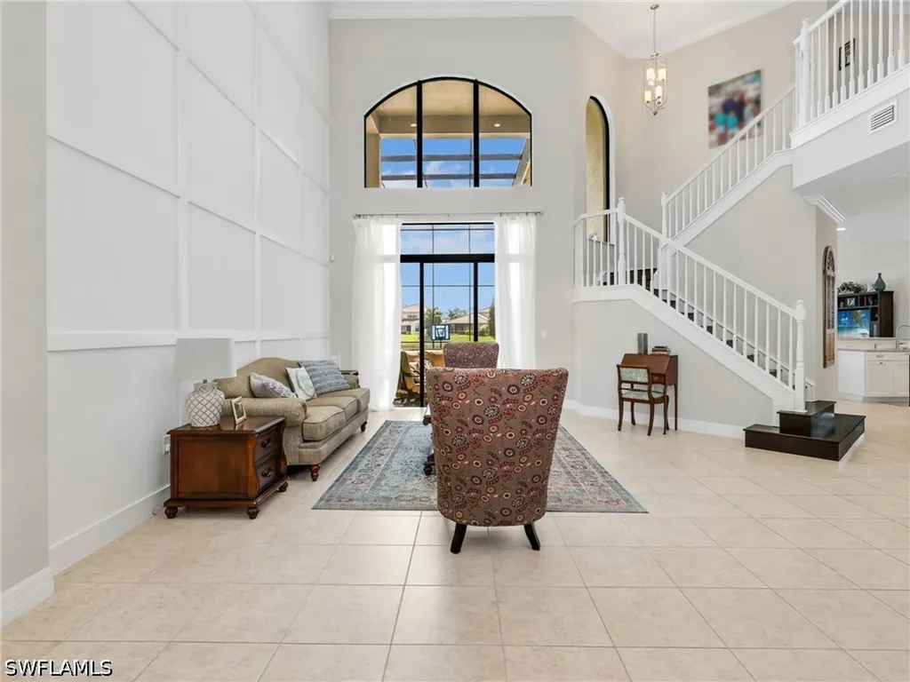 2756 Crystal Way Naples FL 34119