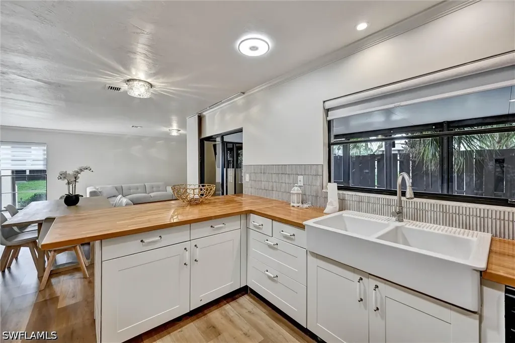 Cape Coral FL 33990
