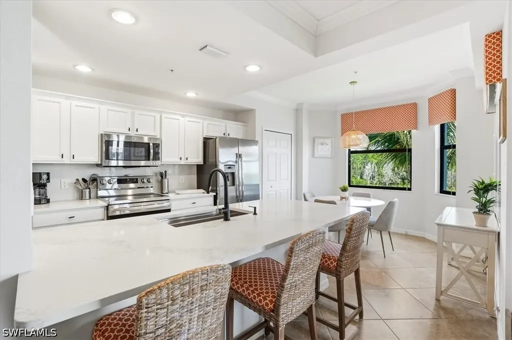 Naples FL, 9554 Trevi Court, Unit 4737
