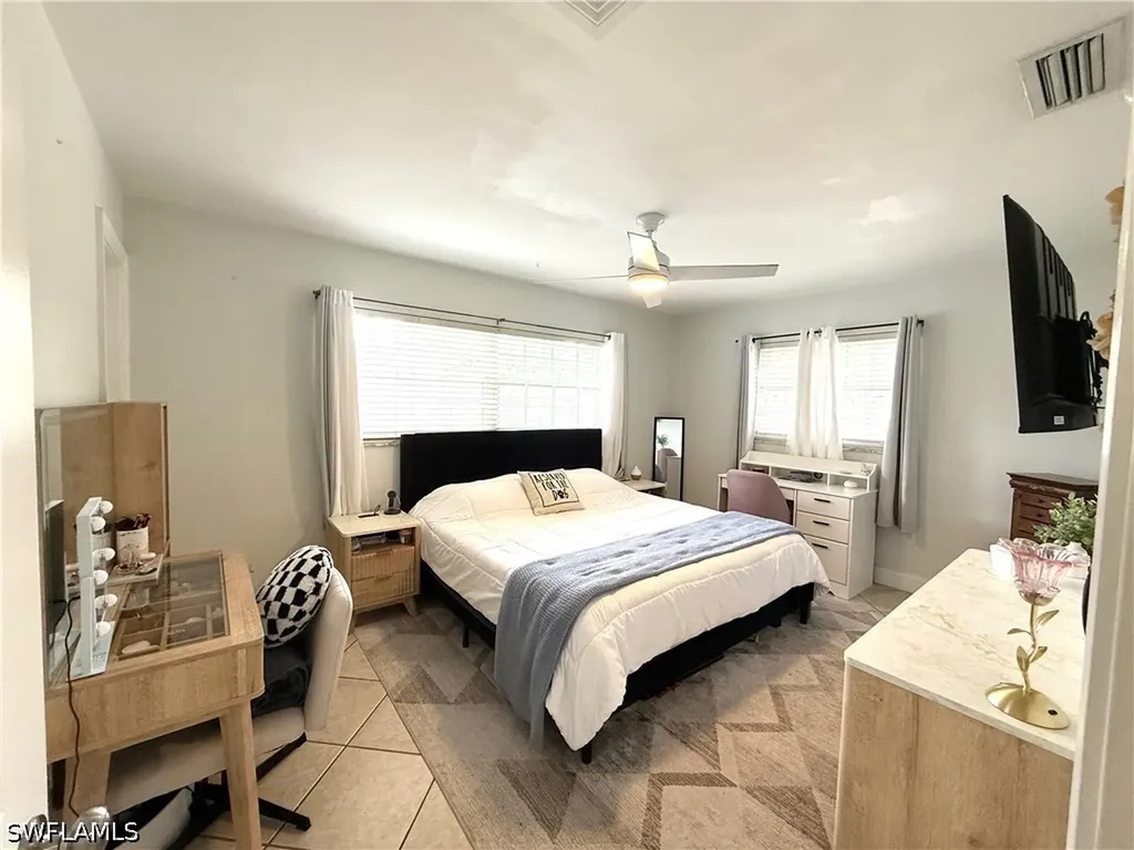 1964 42nd Street SW Naples FL 34116