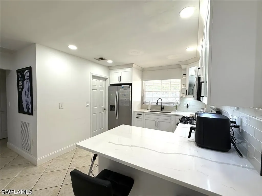 1964 42nd Street SW Naples FL 34116