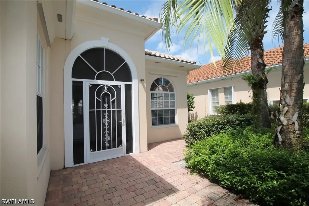 3019 Ellice Way Naples FL 34119