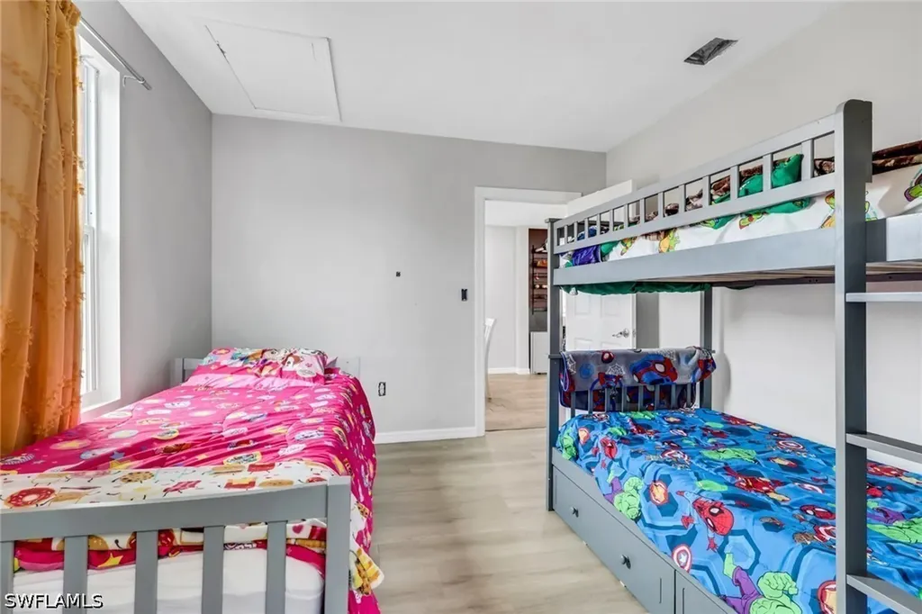 341 Golden Gate Boulevard E Naples FL 34120