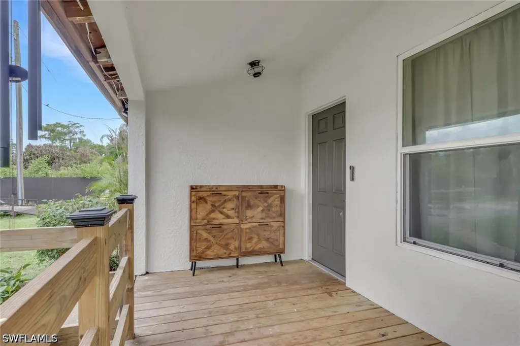 341 Golden Gate Boulevard E Naples FL 34120
