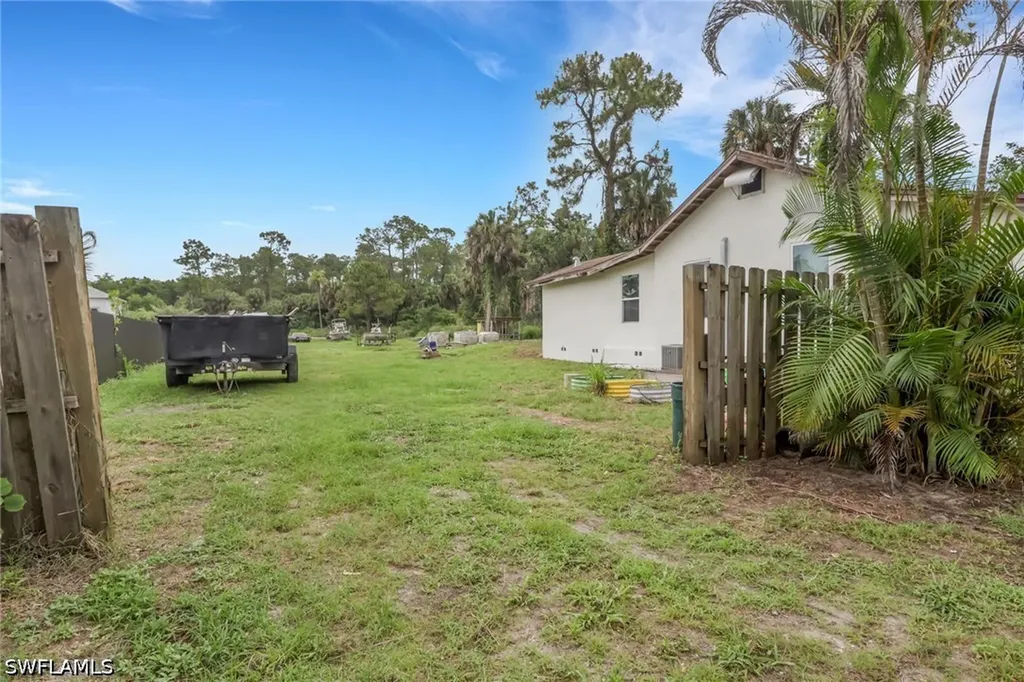 341 Golden Gate Boulevard E Naples FL 34120