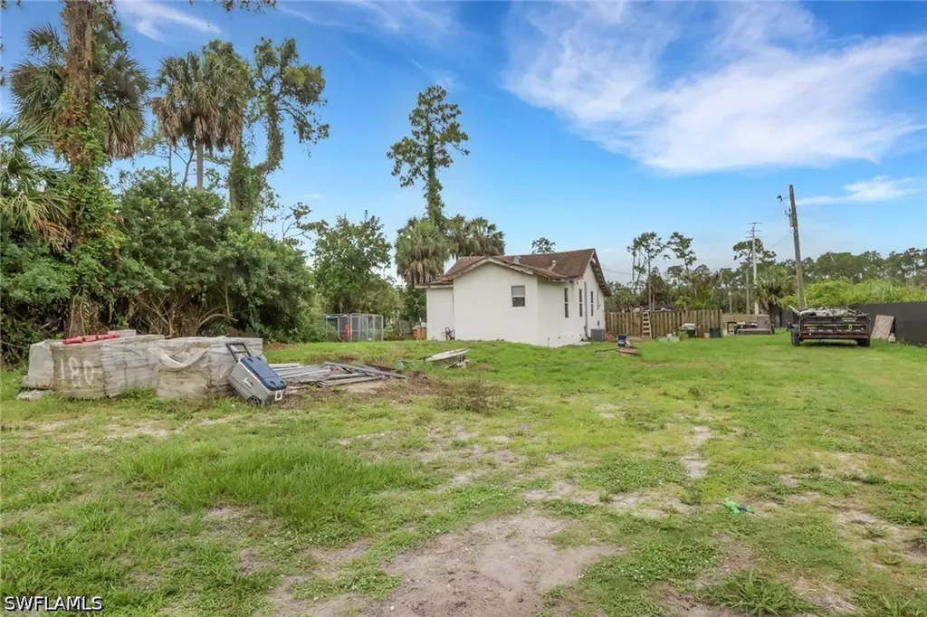 341 Golden Gate Boulevard E Naples FL 34120