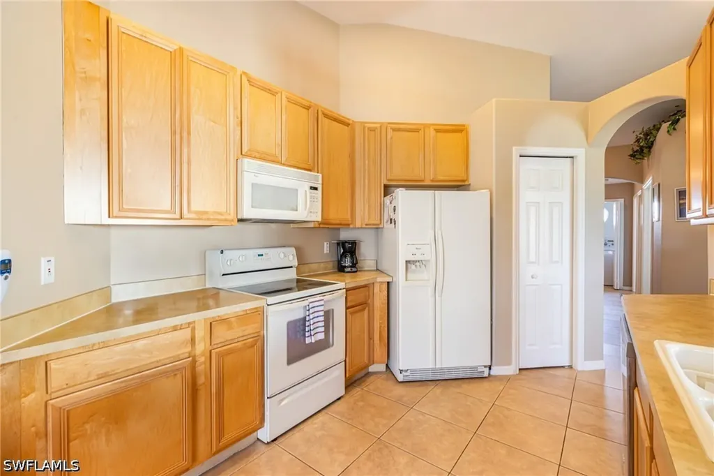 6894 Sterling Greens Court Naples FL 34104