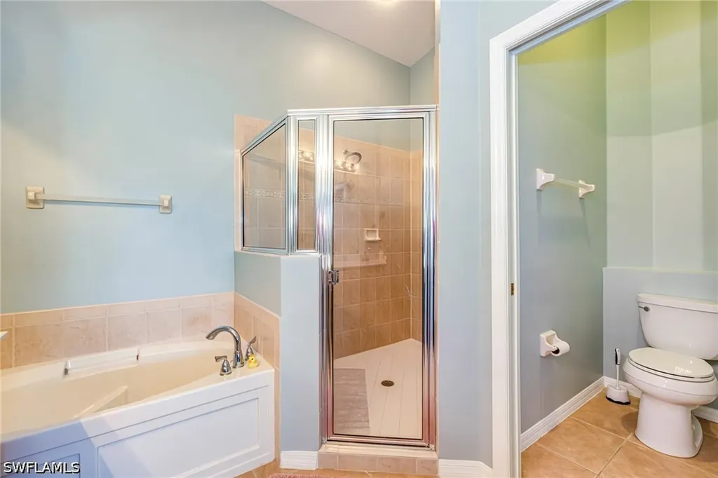 6894 Sterling Greens Court Naples FL 34104