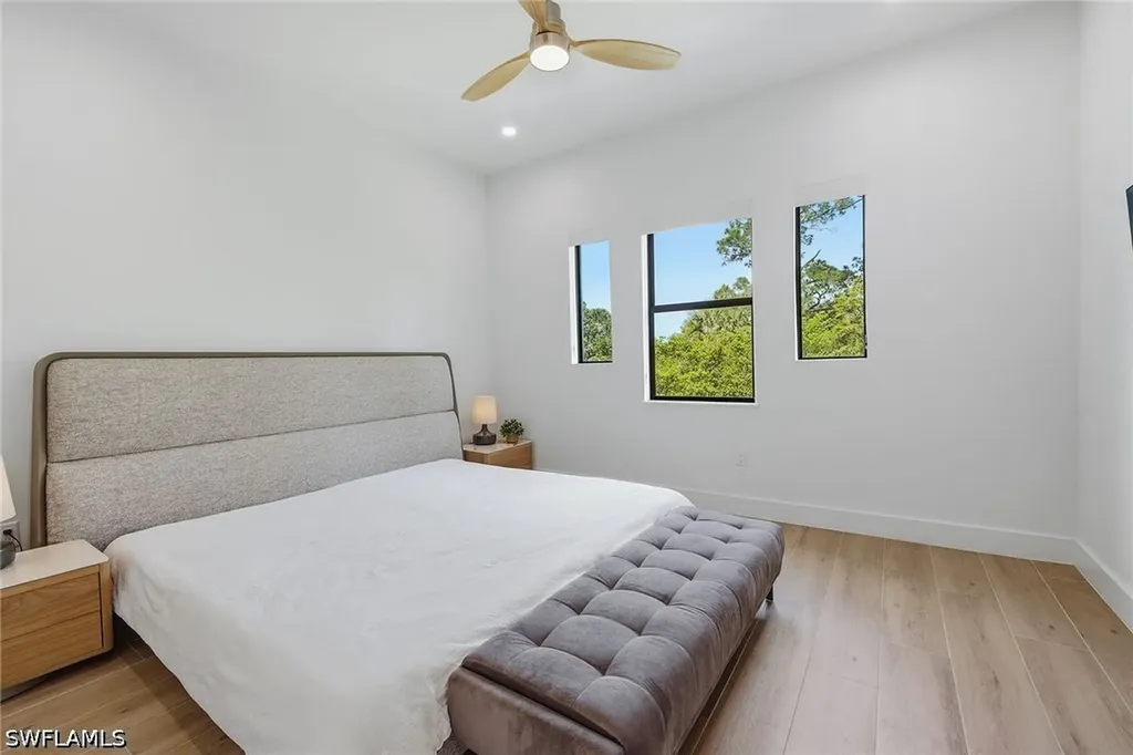 3384 Canal Street Naples FL 34112