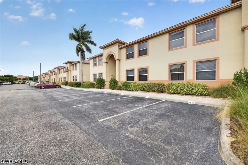 15420 Bellamar Circle Fort Myers FL 33908