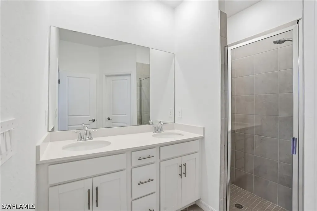 2215 Dragonfruit Way Naples FL 34120