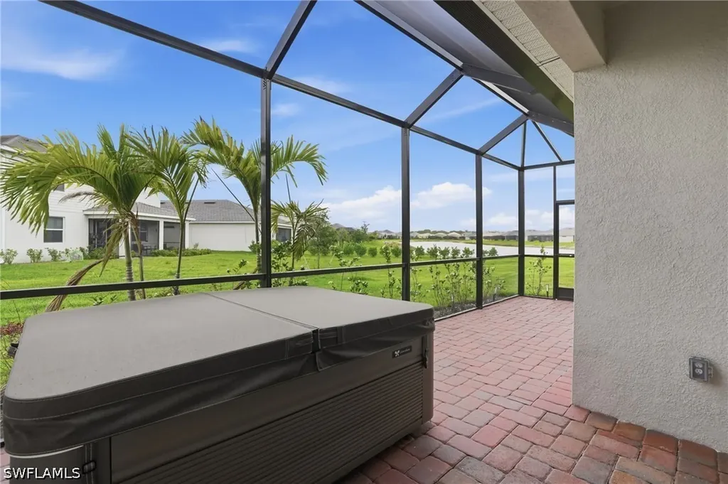 2215 Dragonfruit Way Naples FL 34120