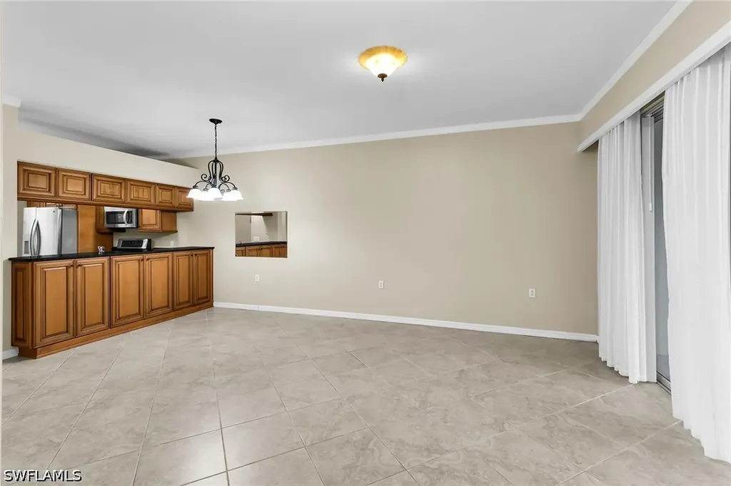 365 Stella Maris Drive N Naples FL 34114