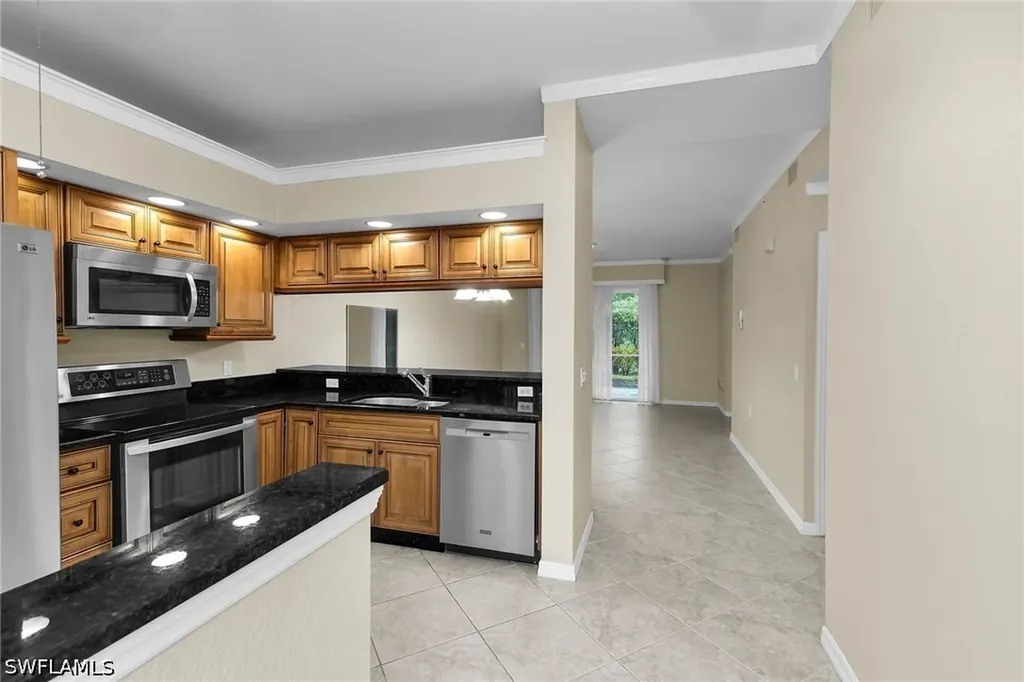 365 Stella Maris Drive N Naples FL 34114