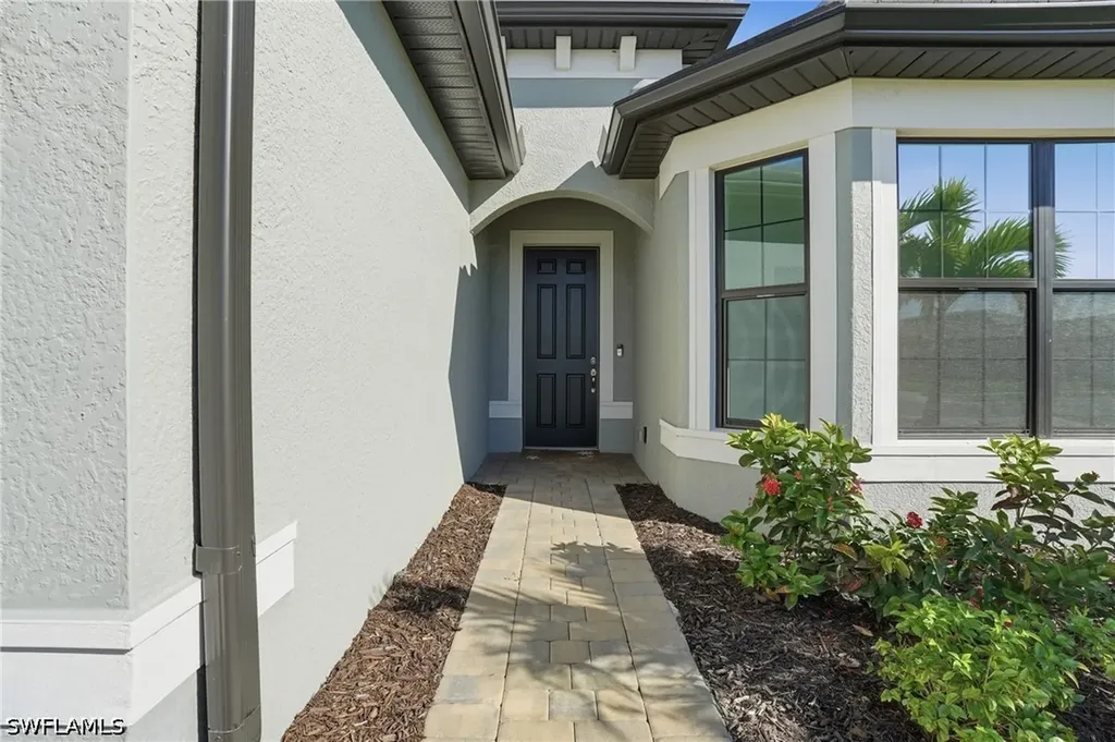 1954 Fresno Avenue Naples FL 34120