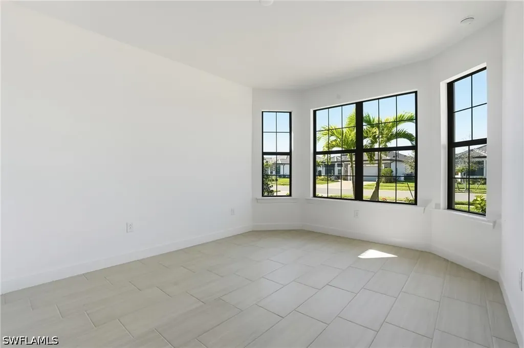 1954 Fresno Avenue Naples FL 34120