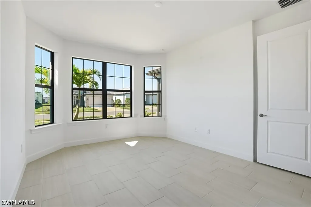 1954 Fresno Avenue Naples FL 34120
