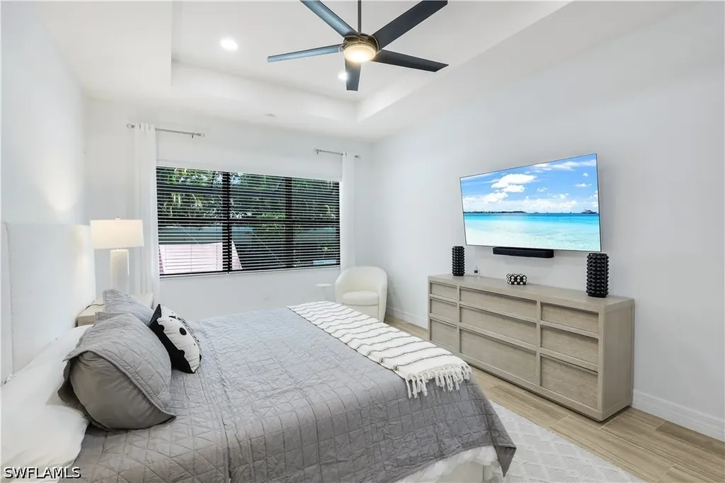 13836 Luna Drive Naples FL 34109
