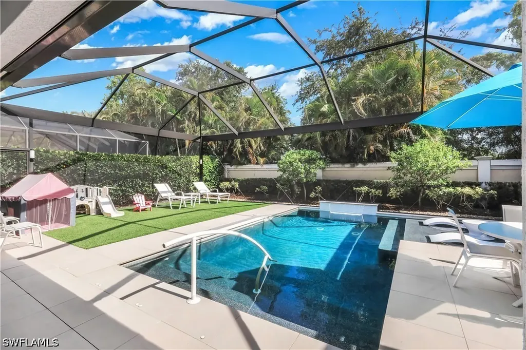 13836 Luna Drive Naples FL 34109