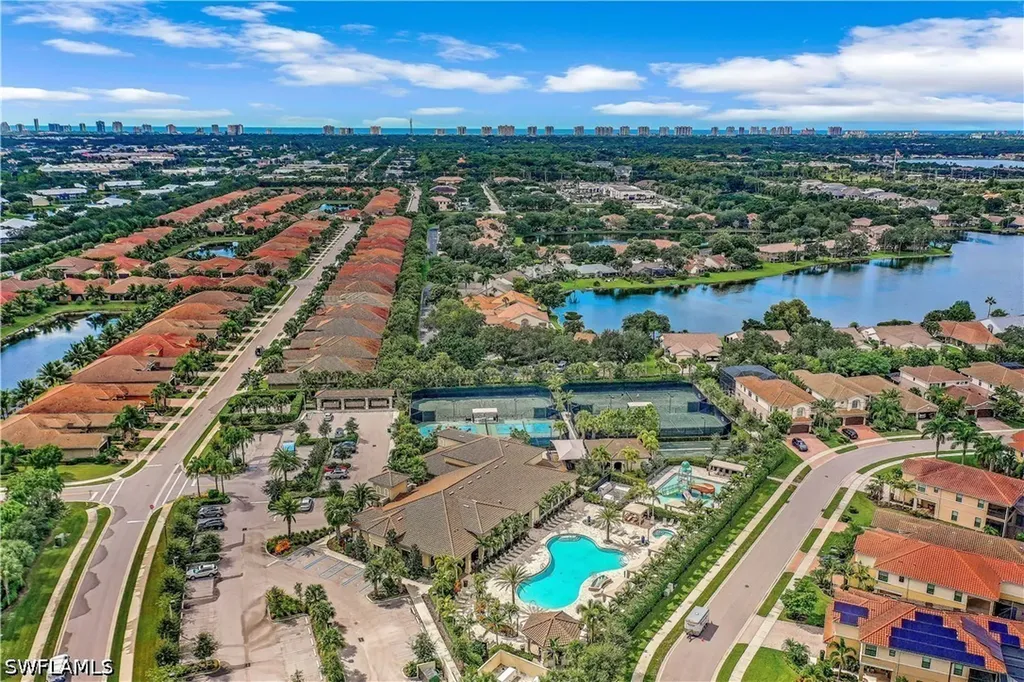 13836 Luna Drive Naples FL 34109