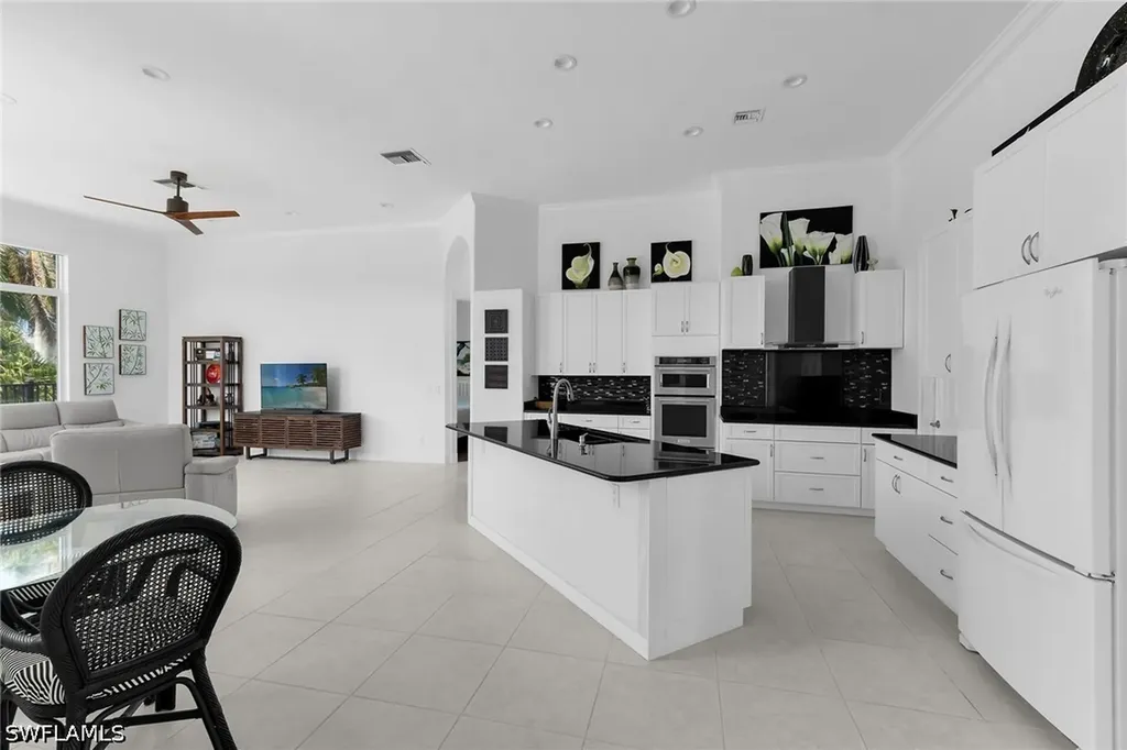 405 Driftwood Court Marco Island FL 34145