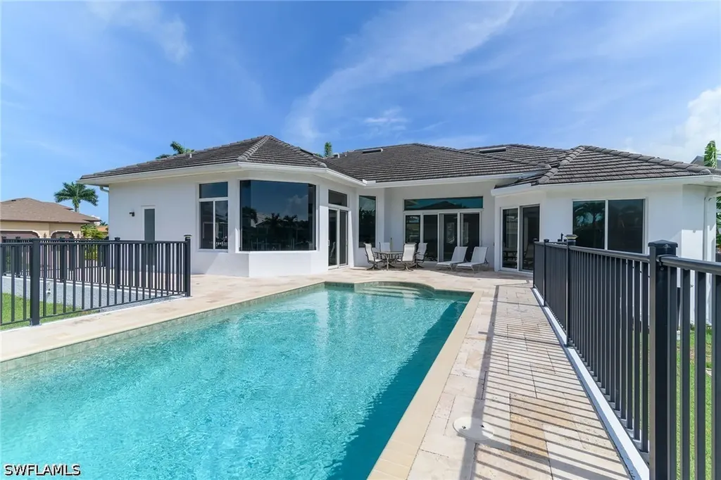 405 Driftwood Court Marco Island FL 34145