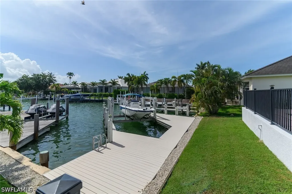405 Driftwood Court Marco Island FL 34145