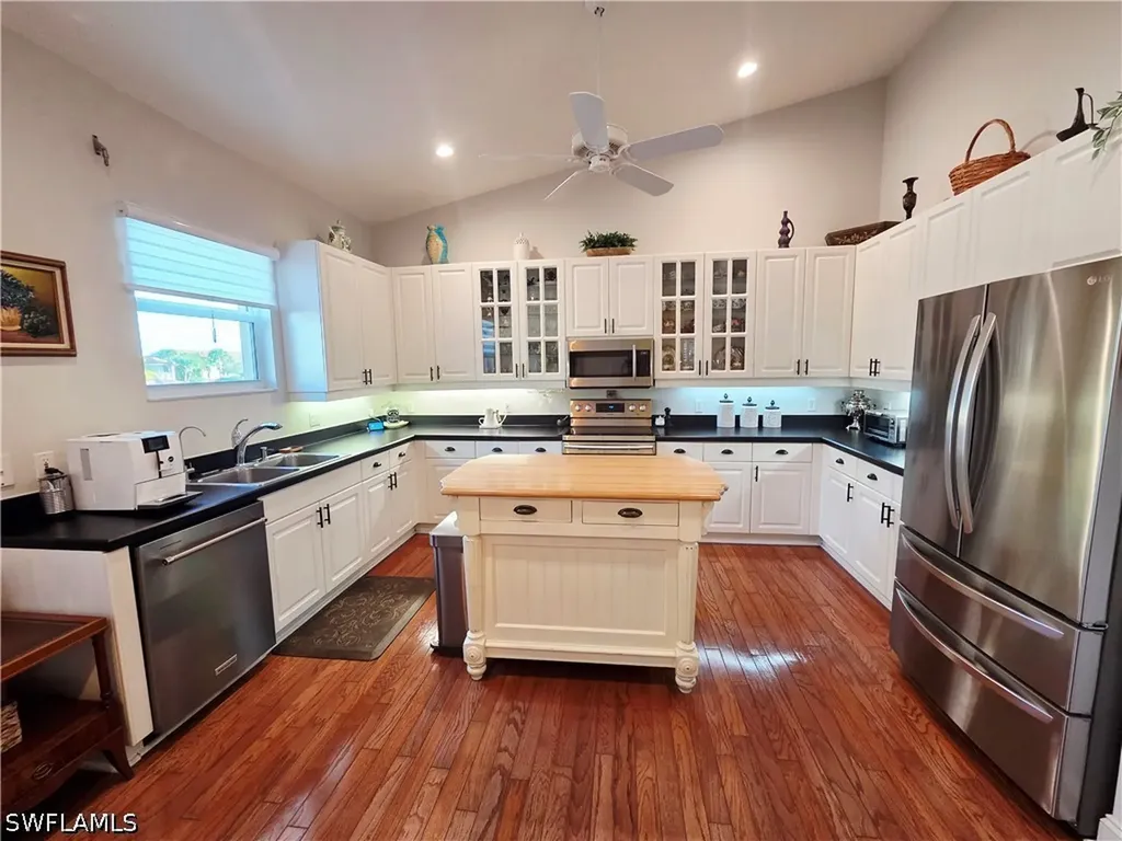 6775 Huntington Lakes Circle Naples FL 34119