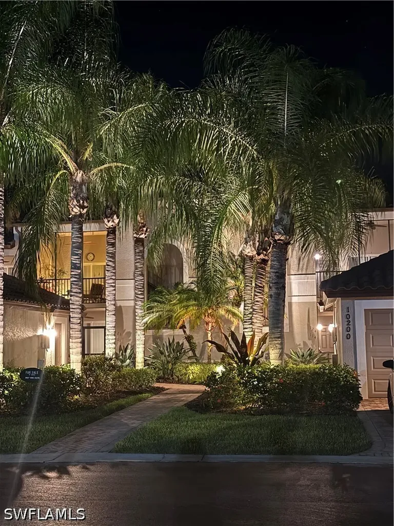 10200 Heritage Bay Boulevard Naples FL 34120