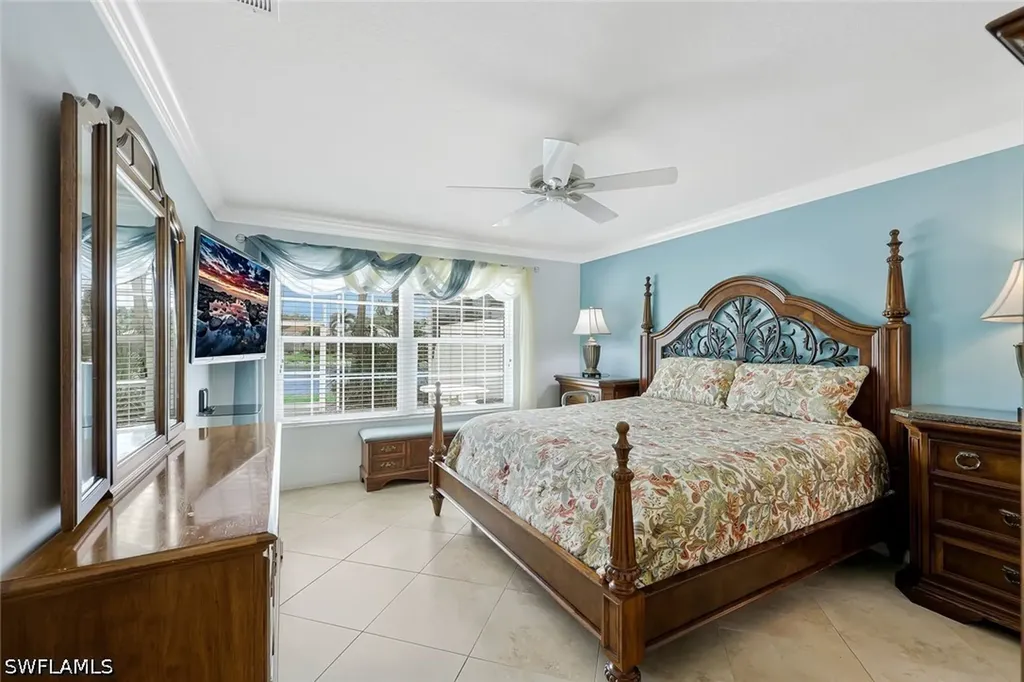 5386 Guadeloupe Way Naples FL 34119