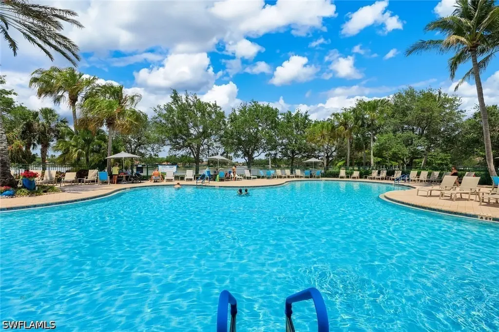 5386 Guadeloupe Way Naples FL 34119