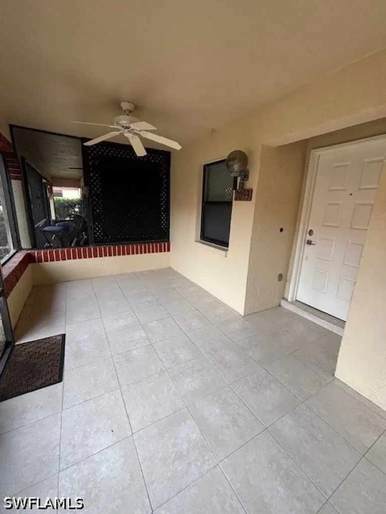 2093 Pine Isle Lane Naples FL 34112