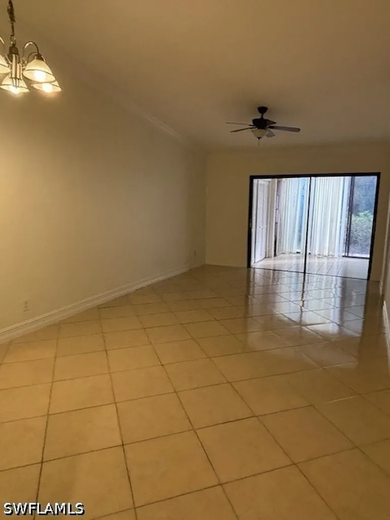 2093 Pine Isle Lane Naples FL 34112