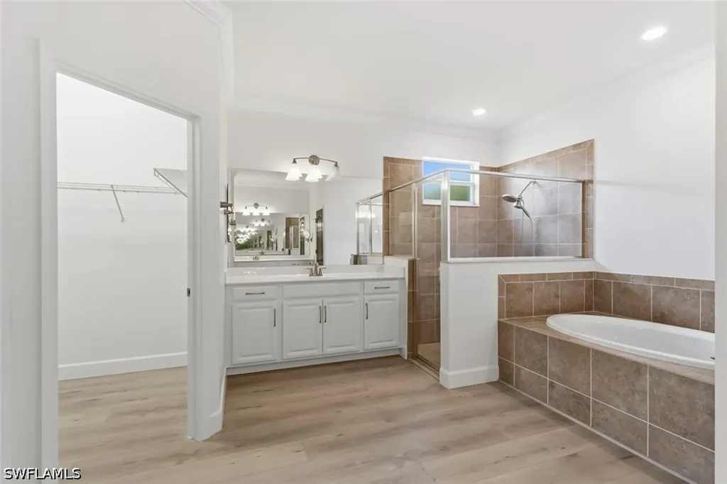 2290 Vermont Lane Naples FL 34120