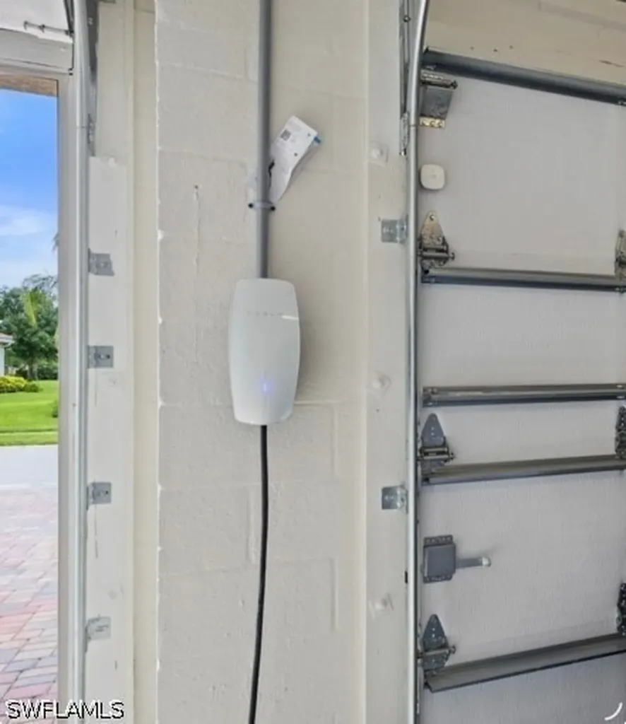 2290 Vermont Lane Naples FL 34120