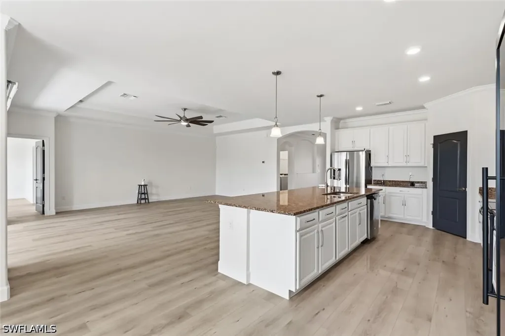 2290 Vermont Lane Naples FL 34120