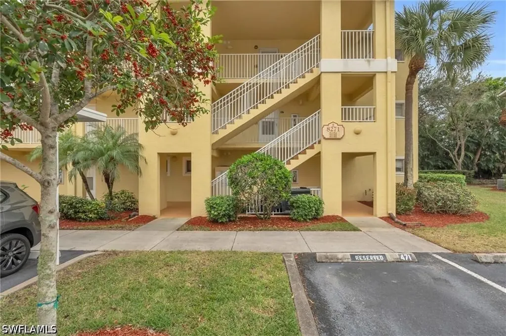 8271 Key Royal Circle Naples FL 34119
